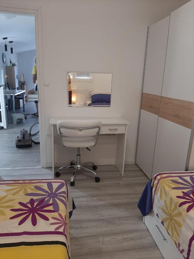 H&F Apartmani Vir Zewnętrze zdjęcie