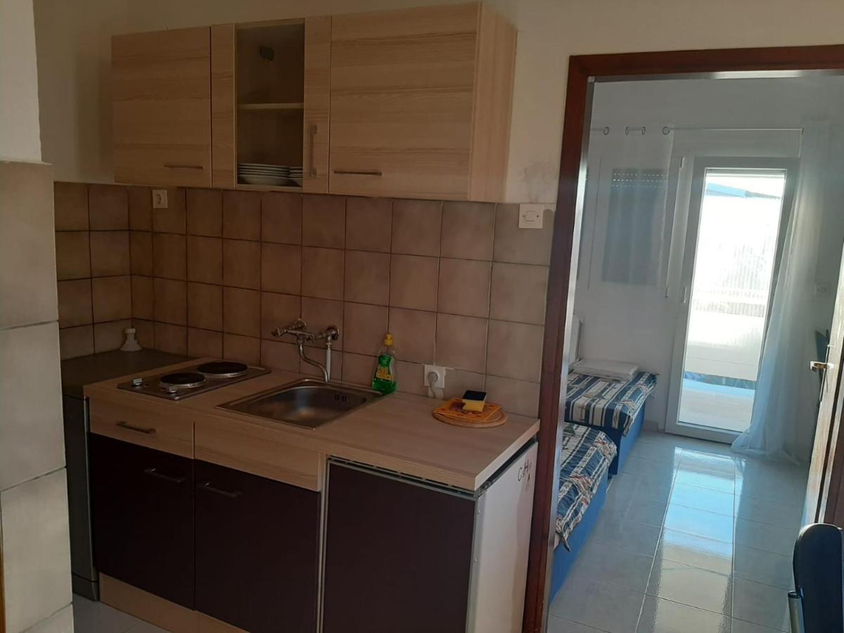 H&F Apartmani Vir Zewnętrze zdjęcie