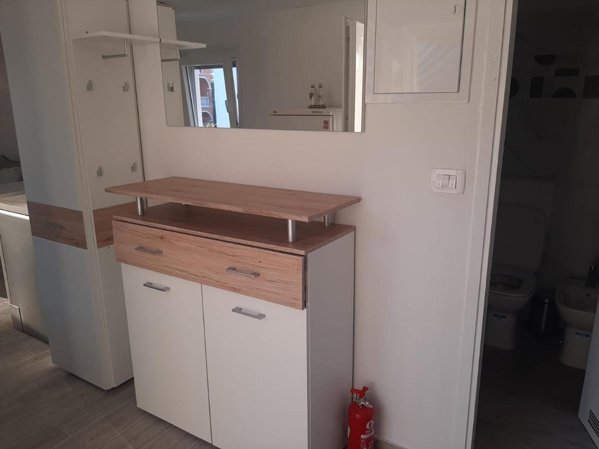 H&F Apartmani Vir Zewnętrze zdjęcie