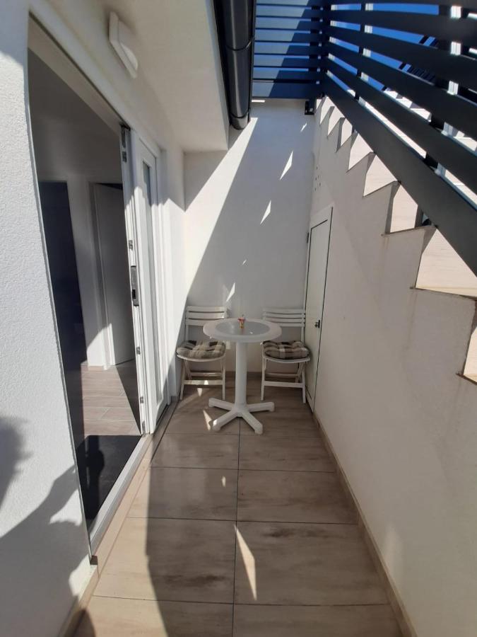 H&F Apartmani Vir Zewnętrze zdjęcie